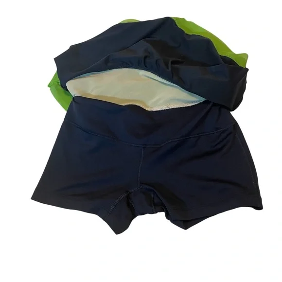 Nike‎ Black and Green Athletic Skater Skirt - Picture 3 of 7